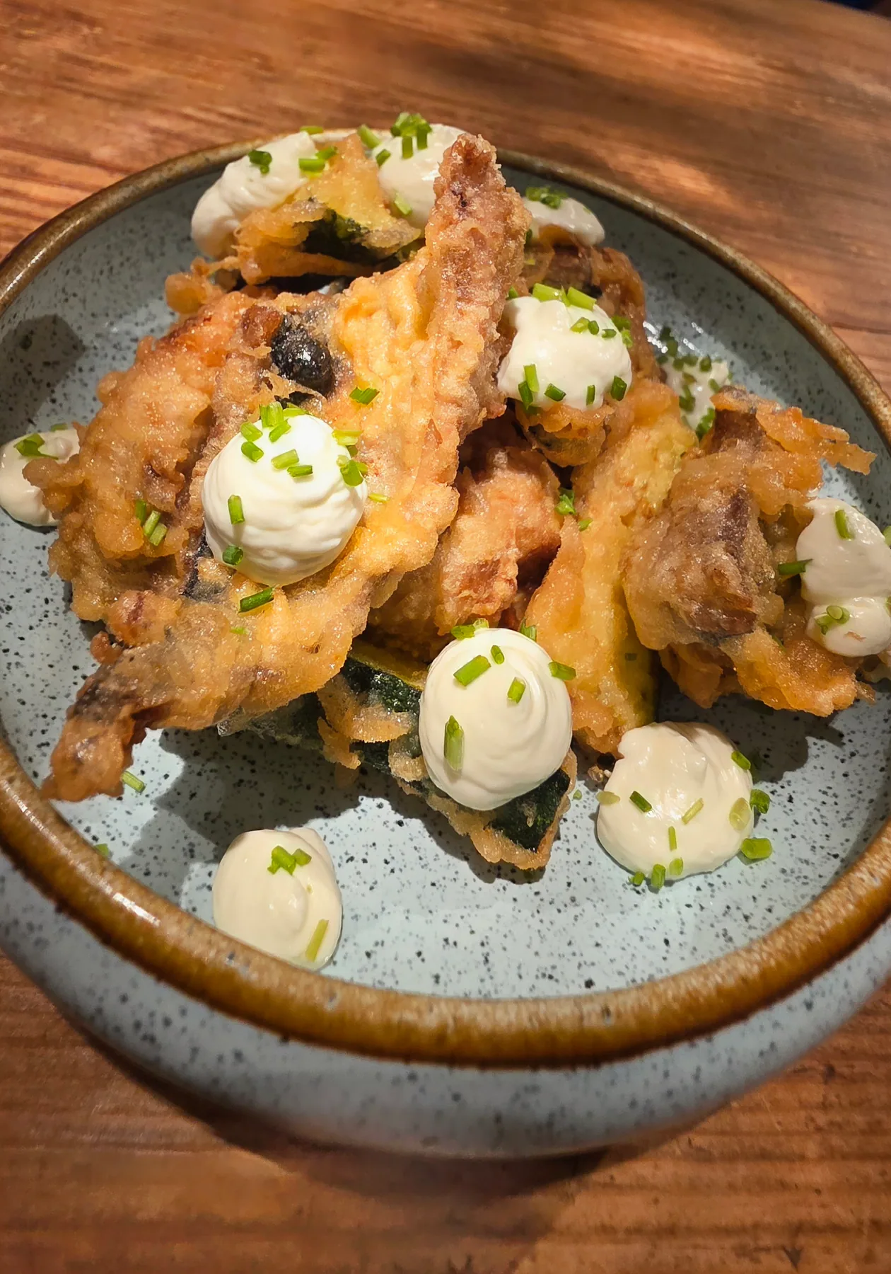 Caballa adobada en tempura